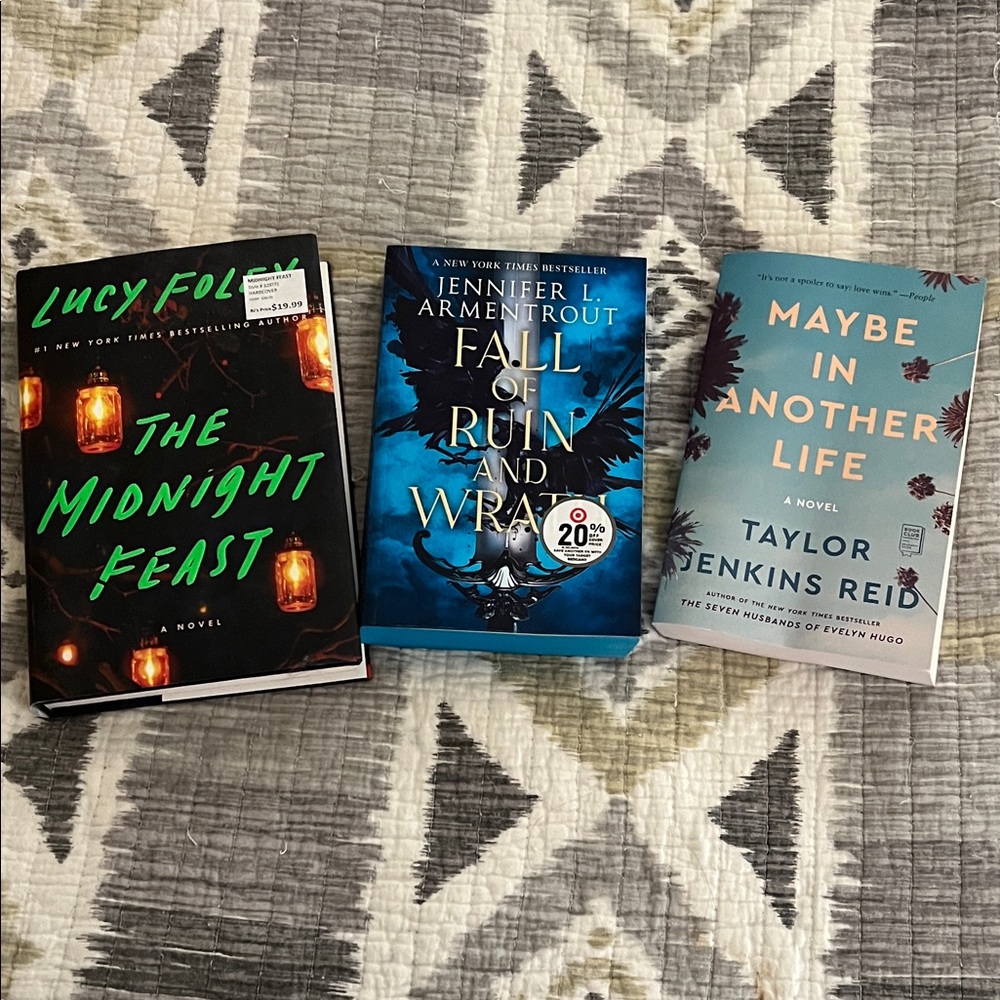 Set of Three Novels by Lucy Foley, Jennifer Armentrout, and Taylor Jenkins Reid